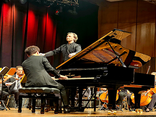 Chi Ho und Rhomas Jung